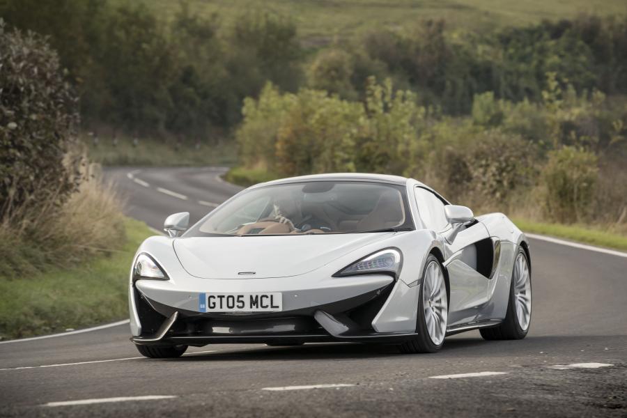  McLaren 570GT 2016 года  (UK) (фото 9 из 125)